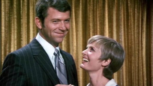 The Brady Bunch - Not So Ugly Duckling