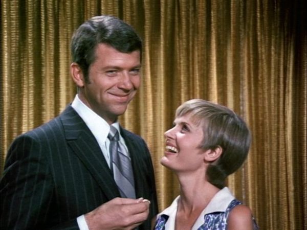 The Brady Bunch - Not So Ugly Duckling