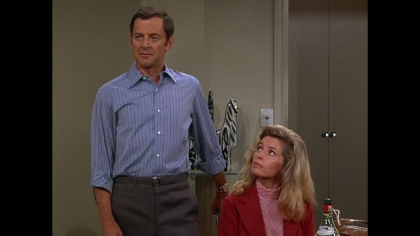 The Odd Couple - Security Arms