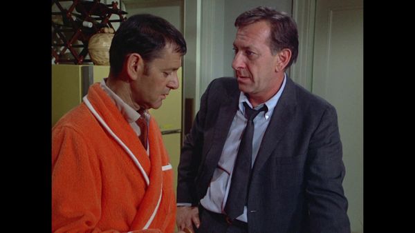 The Odd Couple - Engrave Trouble