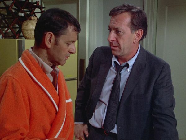 The Odd Couple - Engrave Trouble