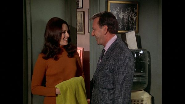 The Odd Couple - What Does A Naked Lady Say To You