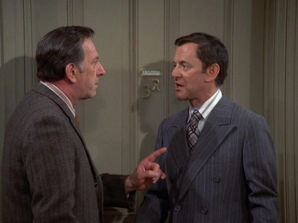 The Odd Couple - The Odyssey Couple