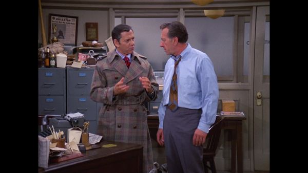 The Odd Couple - I Gotta Be Me (Aka "Schizocleania")