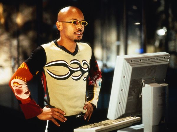 Earth: Final Conflict - Thicker than Blood