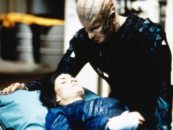 Earth: Final Conflict - Arrival