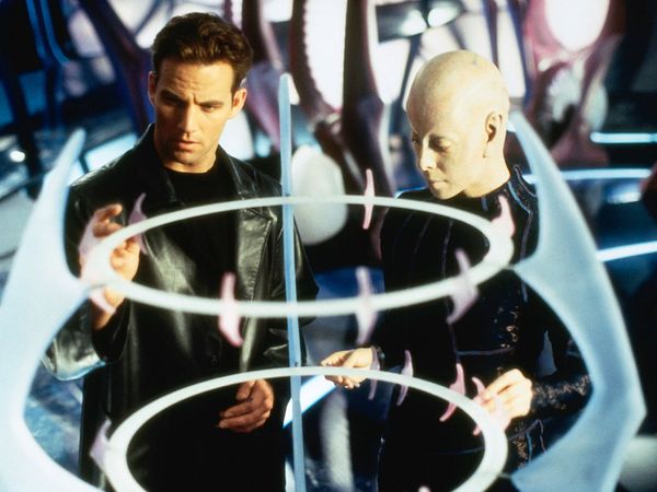 Earth: Final Conflict - First of its Kind