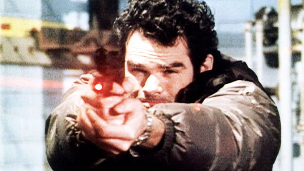 Earth: Final Conflict - Volunteers