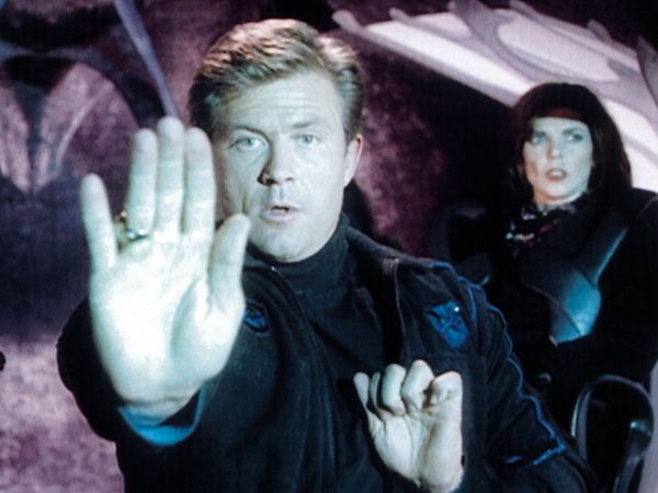 Earth: Final Conflict - Friendly Fire