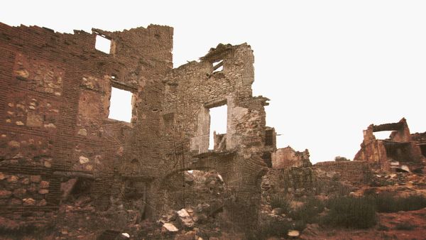 Battlefield Mysteries - The Lost Graves of the International Brigade