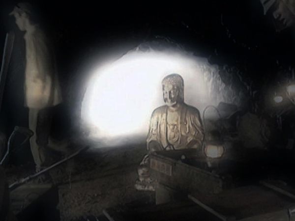 Raiders of the Lost Gold - The Mystery of Yamashita's Gold