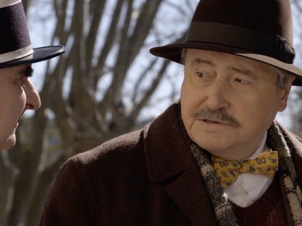 Les Enquêtes du Commissaire Laviolette - Le Crime de César
