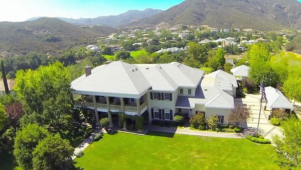 Living Large Hollywood - LA's Pricest Mega - Mansions
