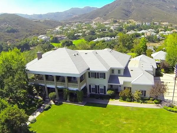 Living Large Hollywood - LA's Pricest Mega - Mansions
