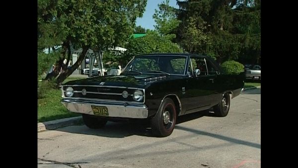 American Muscle Car - Dodge Dart GTS