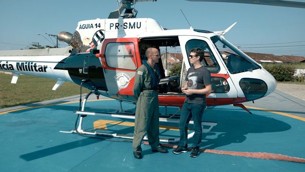 Aero, Por Trás da Aviação - Renovação de Licença de Piloto e Treinamento da Polícia Militar
