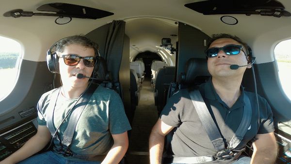 Aero, Por Trás da Aviação - Transporte de Pets em aviões e Teste de motores