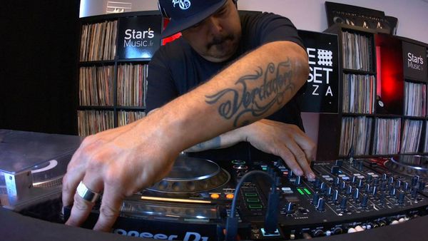 Live DJ Set - DJ Sneak