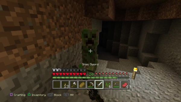 PS4 Gameplay Minecraft - Zebra Gamer - Making a Bow