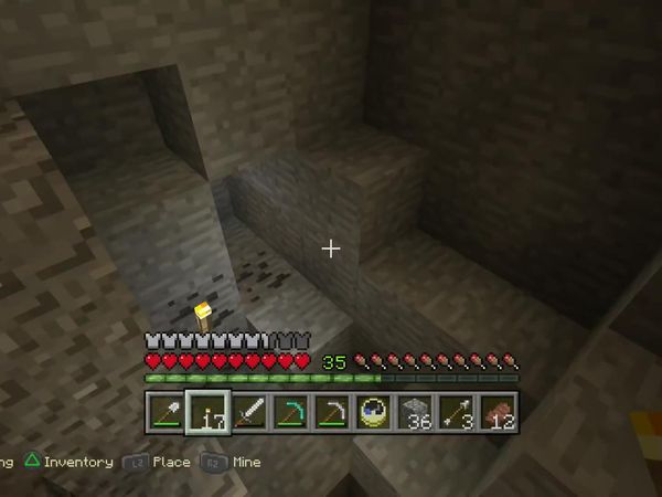 PS4 Gameplay Minecraft - Zebra Gamer - Zombies Everywhere