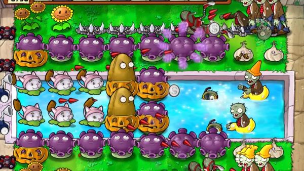 Plants vs. Zombies Gameplay - Zebra Gamer - Gloom Shroom! Survival Pool (Hard)!