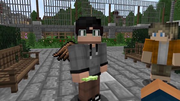 Glenwood Prep: Minecraft School Roleplay - Beach Babes