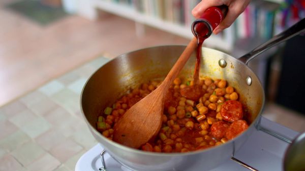 Rachel Khoo: Europa in meiner Küche - Barcelona