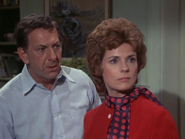 The Odd Couple - Lovers Don’t Make House Calls