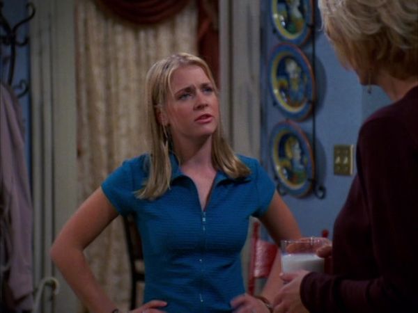 Sabrina: The Teenage Witch - Bundt Friday