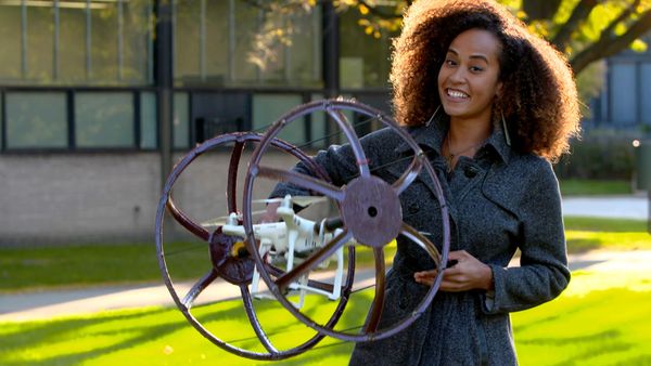 La naturaleza lo hace mejor - Designing Drones