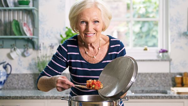 Mary Berry's Absolute Favourites - Episode 3