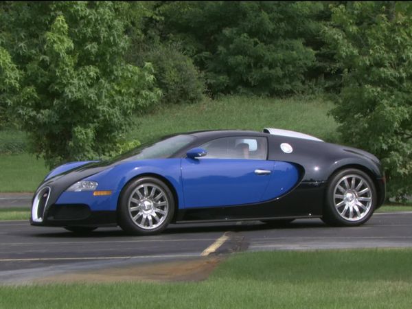 Dream Car Garage - Bugatti & Cougar