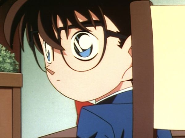 Detective Conan - El camión empotrado en la cafetería