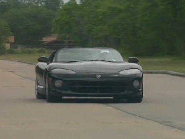 The Exciting World of Speed and Beauty - Dodge Viper Venom Burns!