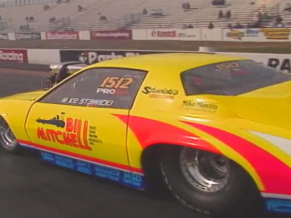 The Exciting World of Speed and Beauty - Old Race Cars, Racers And Door Slammers
