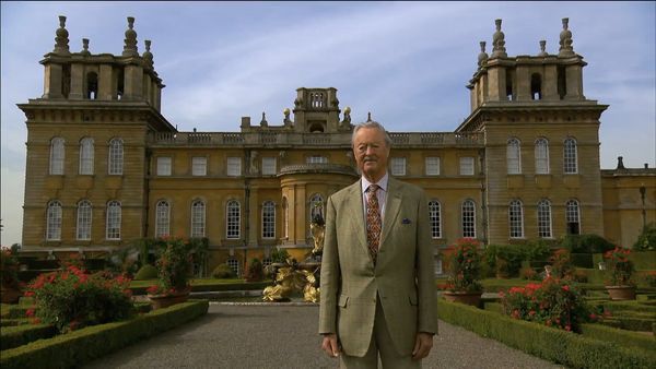Castles and Palaces of Europe - Southern England