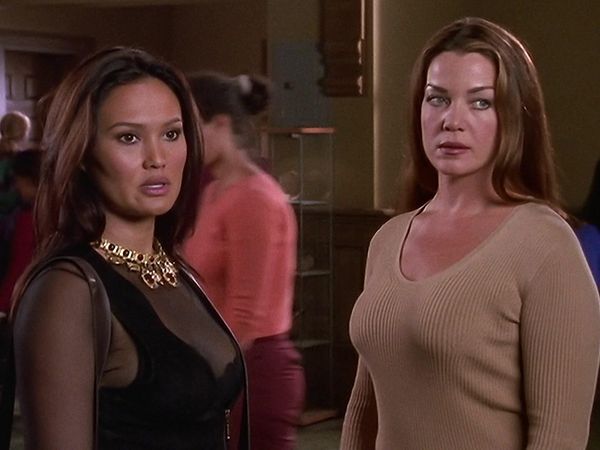 Relic Hunter - All Choked Up