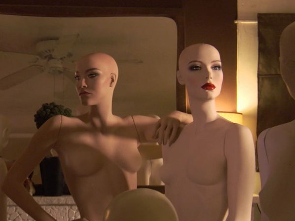 Loca compulsión - Invasión de maniquí / Reina de la zanahoria