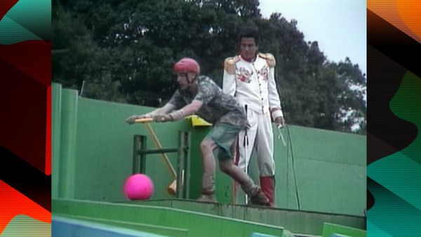 MXC (Most Extreme Elimination Challenge) - Donors vs. Addicts