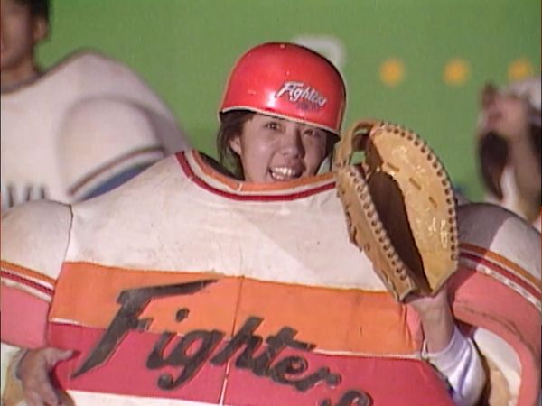 MXC (Most Extreme Elimination Challenge) - Country Music Superstars vs. James Bond