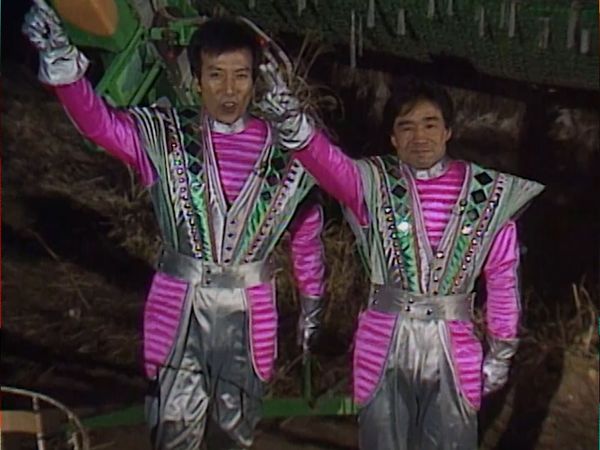 MXC (Most Extreme Elimination Challenge) - Personal Hygiene vs. Comic Book Industry
