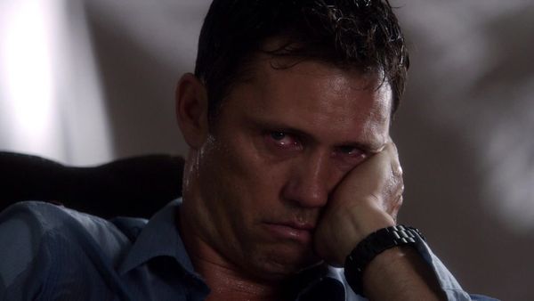 Burn Notice - Psychological Warfare