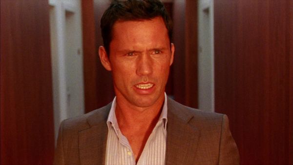 Burn Notice - A Dark Road