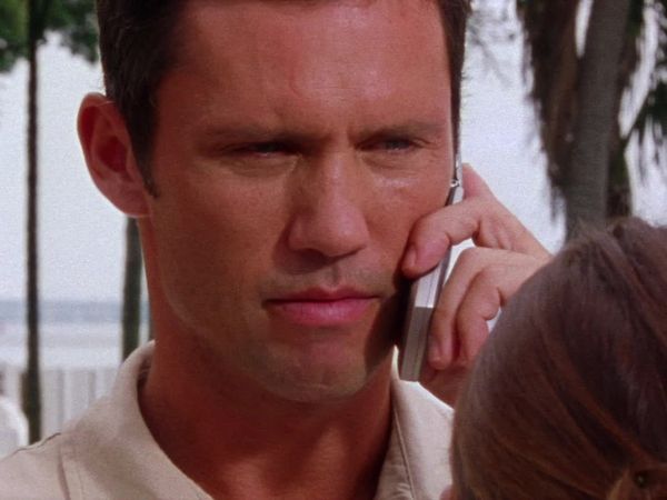 Burn Notice - Loose Ends