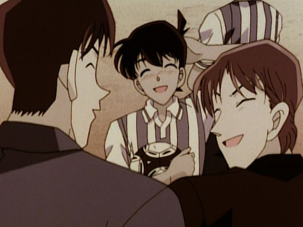 Detective Conan - La misteriosa muerte del hooligan (II)