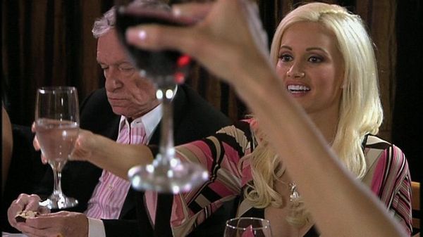 The Girls Next Door - Guess Who's Coming To Luncheon?