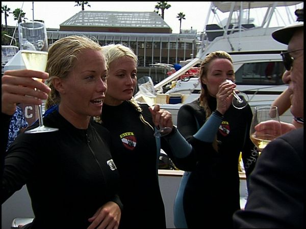 The Girls Next Door - Scuba, Scuba Doo