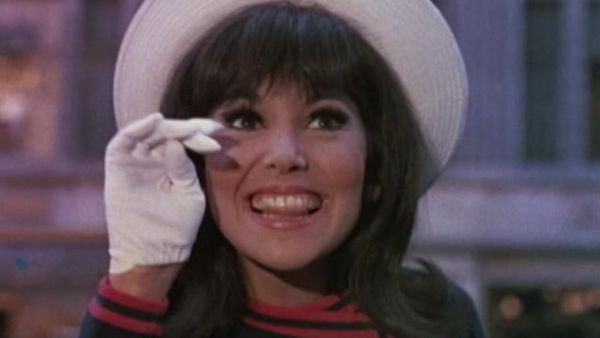 That Girl - No Man's a Manhattan Island