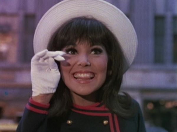 That Girl - No Man's a Manhattan Island