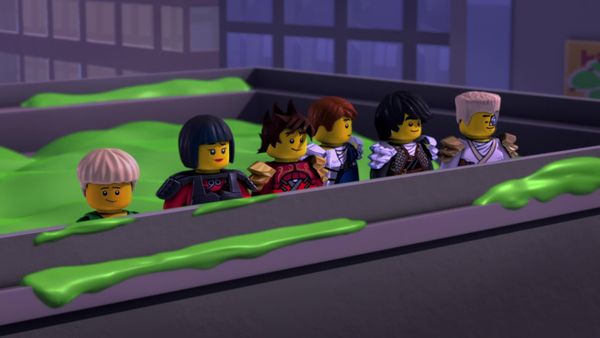 LEGO Ninjago: Masters of Spinjitzu - Day of the Great Devourer